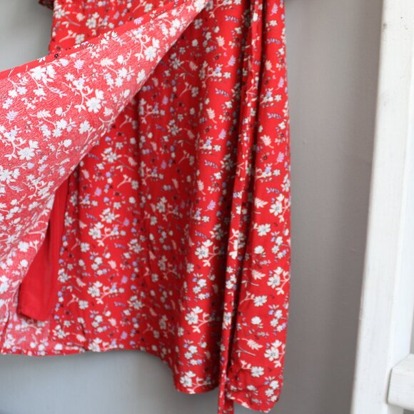 Sanctuary Red Girl On Fire Floral Faux Wrap V-Neck Dress Size Large - Picture 6 of 8